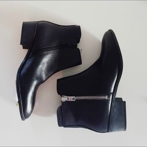 Steve Madden Booties NWOT